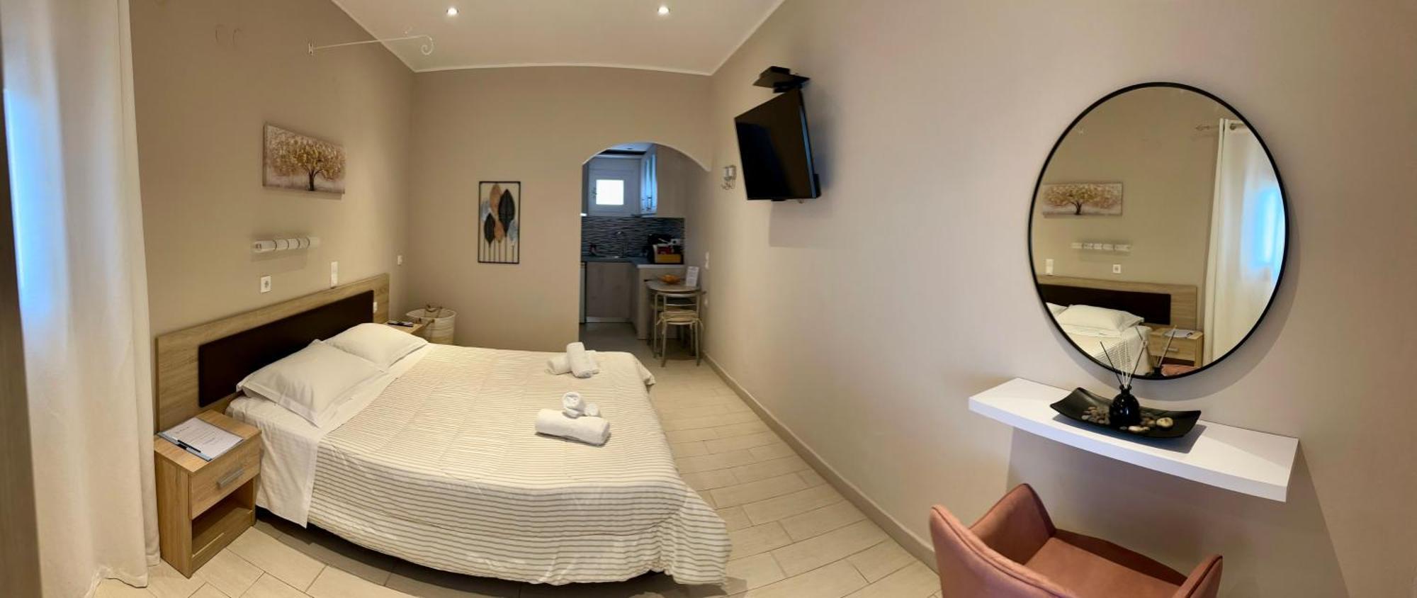 Eleana Apartments And Studios Agios Georgios Pagon Exterior foto